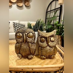 Vintage Wooden Owl decorative plaques- set of 2